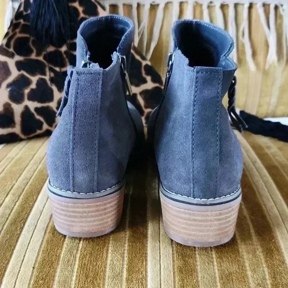 Blondo Gray Suede Waterproof Zip Boots 10 W - Picture 3 of 16